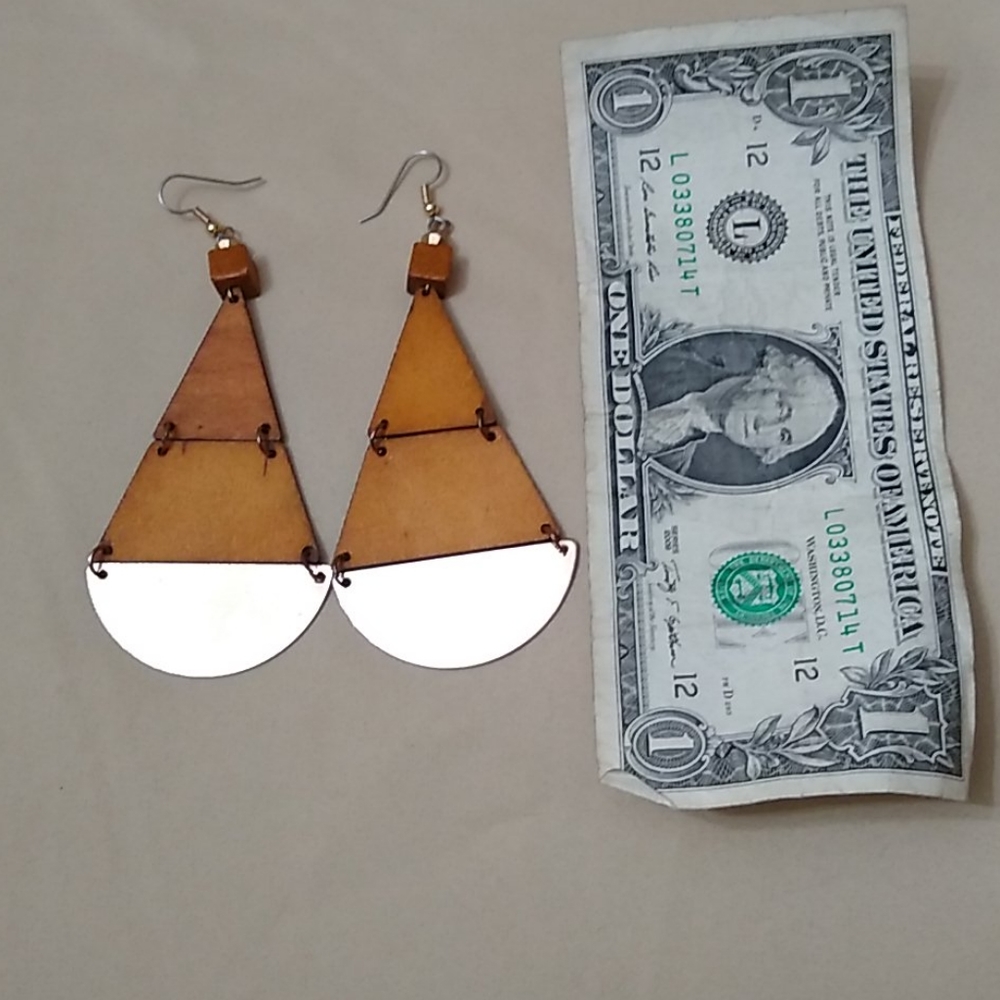 Earrings - Picture 2 of 2